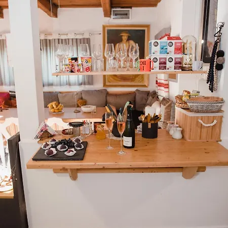 Wine Cellar Turned Idyllic Escape Feriehus Lenti